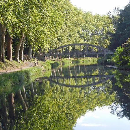 Les Chambres Du Canal Castets-en-Dorthe Εξωτερικό φωτογραφία